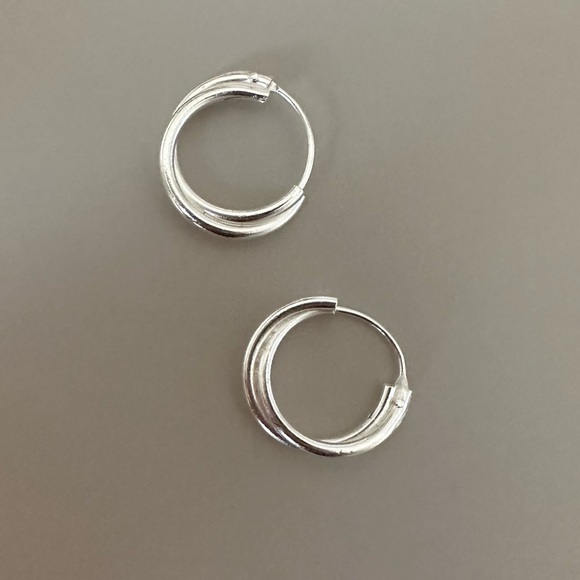 Sterling Silver Twist Hoop Earrings 12mm - Picture 9 of 14